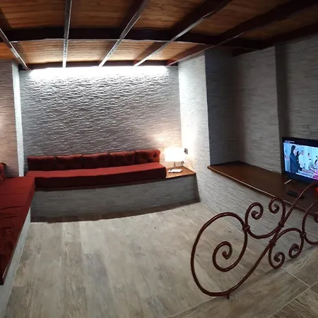 Casa Serravalle